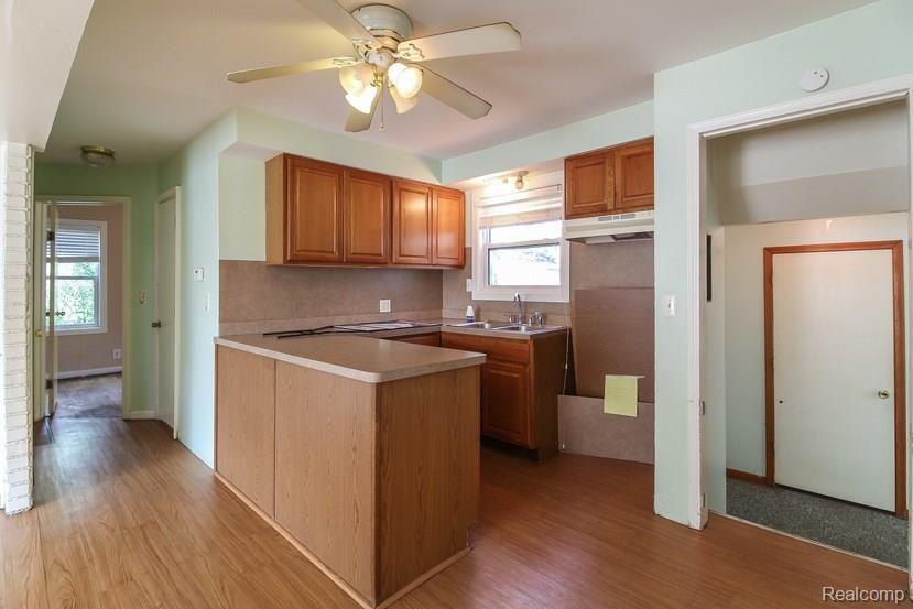 11184 Pardee Road Taylor, MI 48180 - Photo 7 of 21