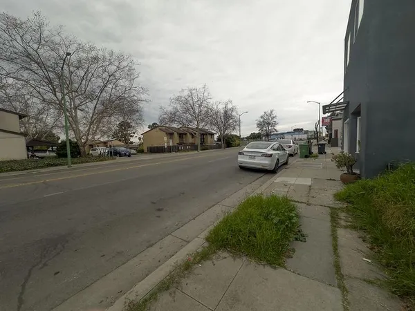 $95,000 | Macarthur Boulevard, Oakland, CA 94605