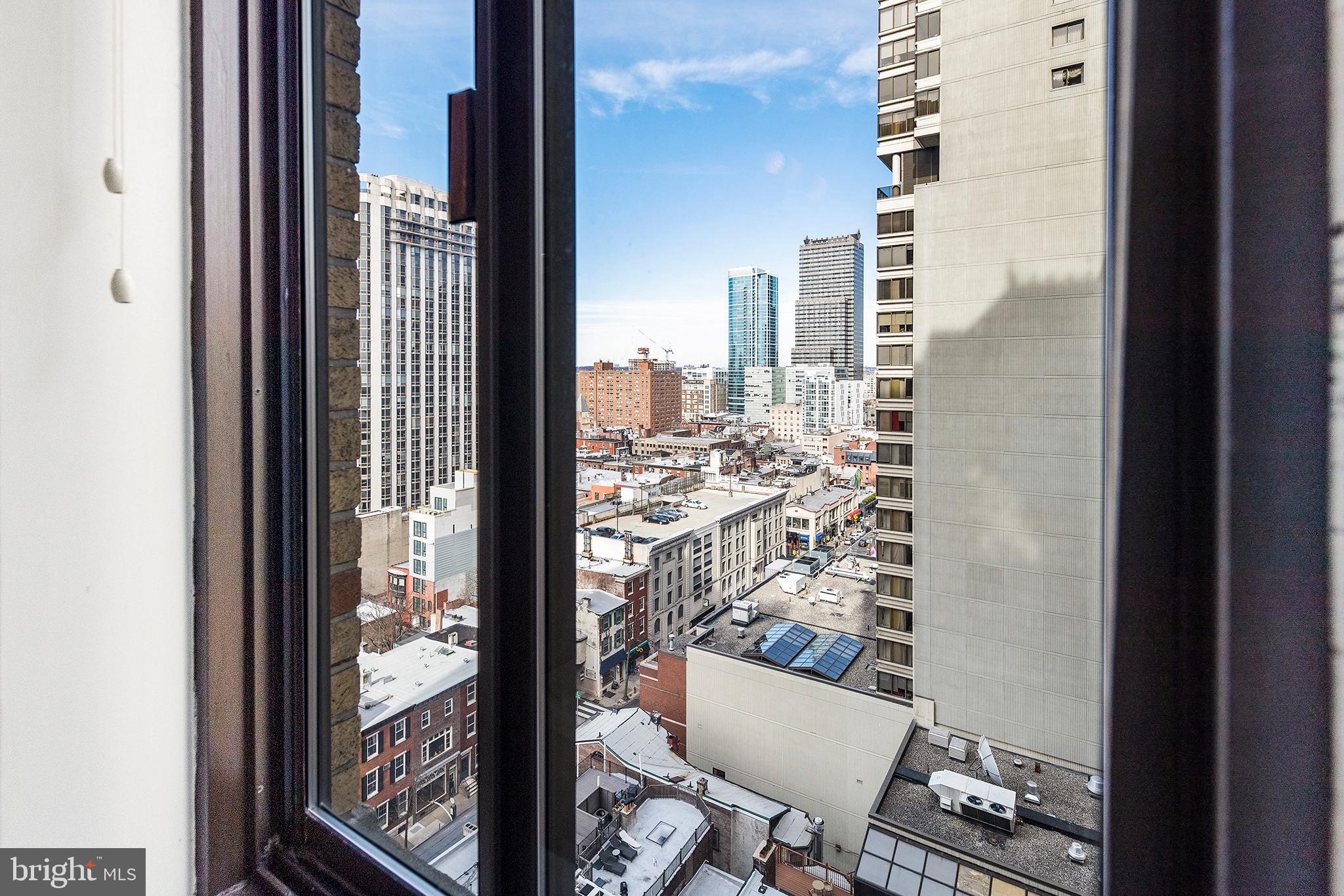 222 West Rittenhouse Square, Unit 1605 Philadelphia, PA 19103 - Photo 9 of 30