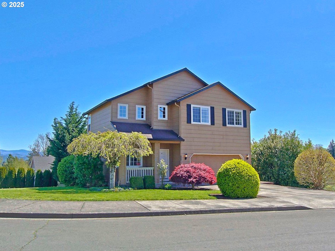800 Northwest Magnolia Street Camas, WA 98607 - Photo 1 of 48 Gallery Image 1