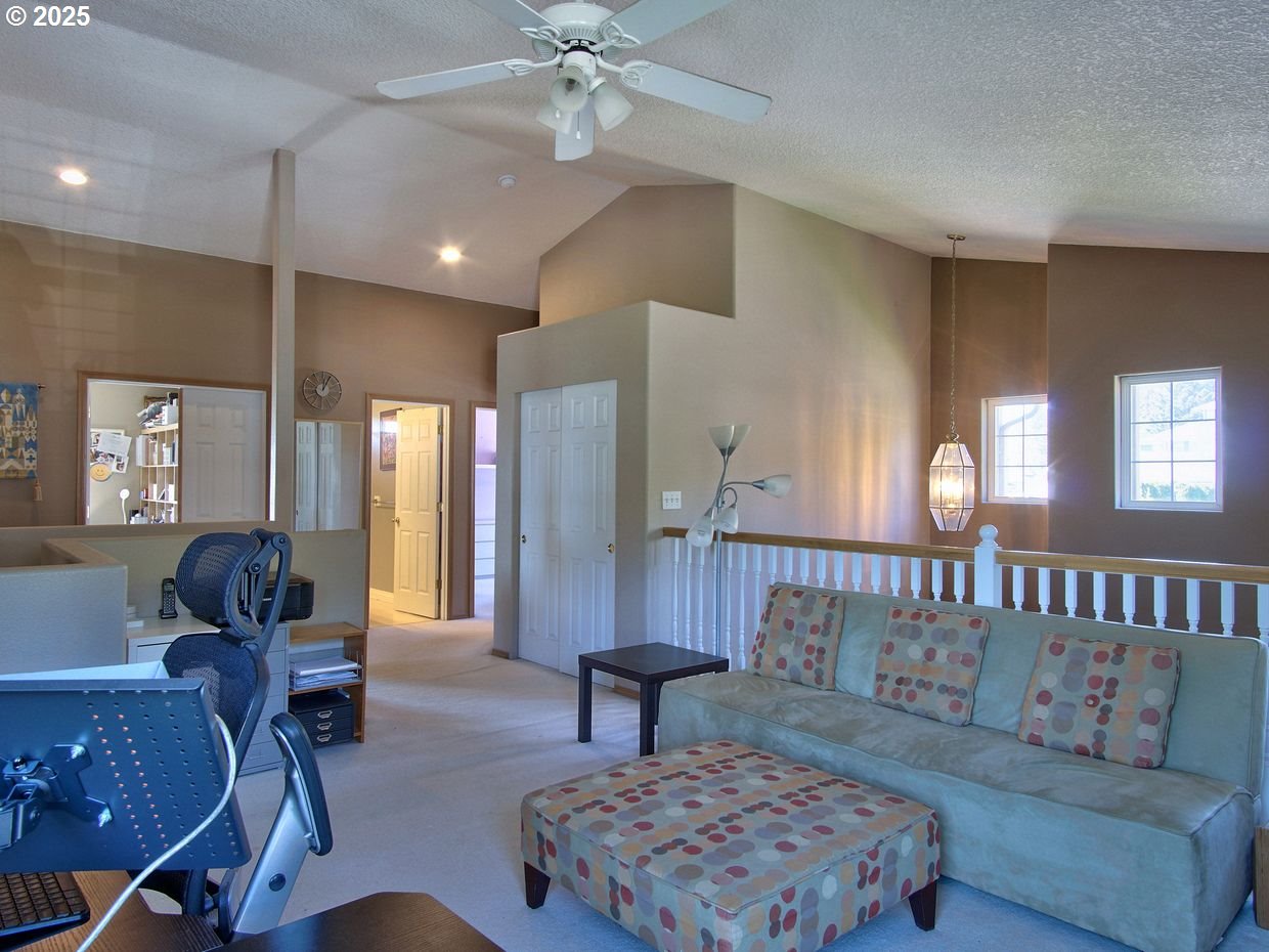 800 Northwest Magnolia Street Camas, WA 98607 - Photo 26 of 48 Loft