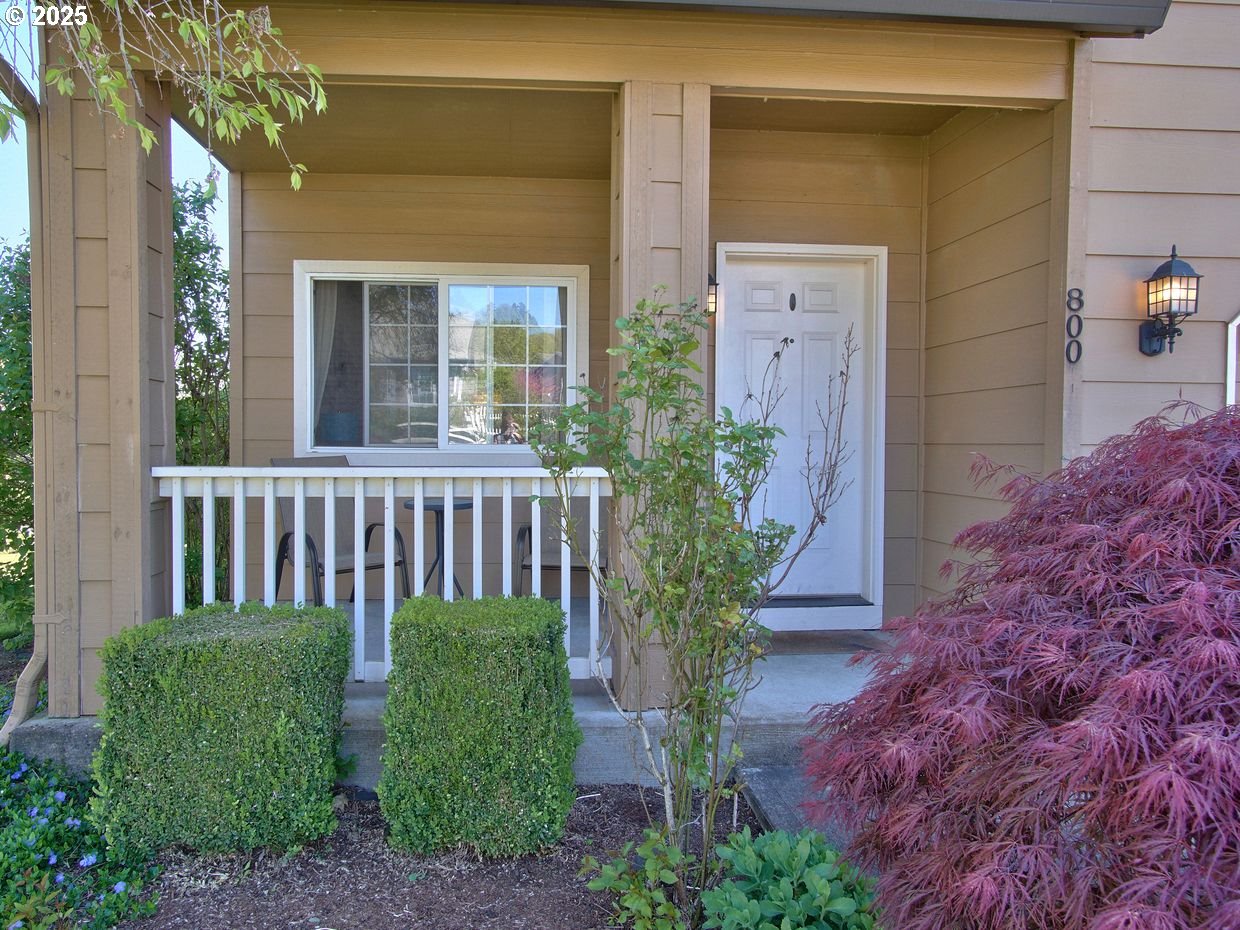 800 Northwest Magnolia Street Camas, WA 98607 - Photo 3 of 48 Gallery Image 3