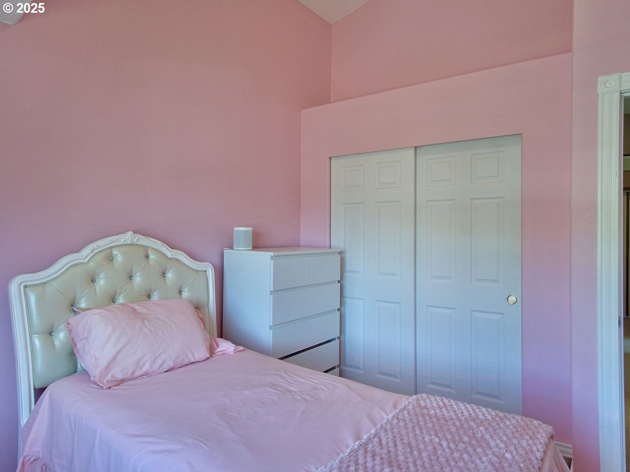 800 Northwest Magnolia Street Camas, WA 98607 - Photo 40 of 48 Bedroom