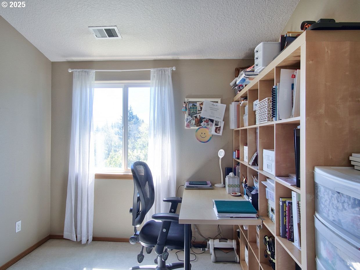 800 Northwest Magnolia Street Camas, WA 98607 - Photo 44 of 48 Den/Office