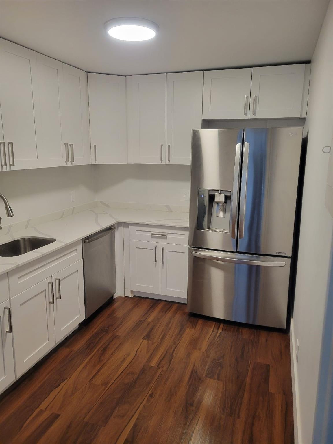 4222 Inverrary Boulevard, Unit 4413 Lauderhill, FL 33319 - Photo 13 of 34 Kitchen