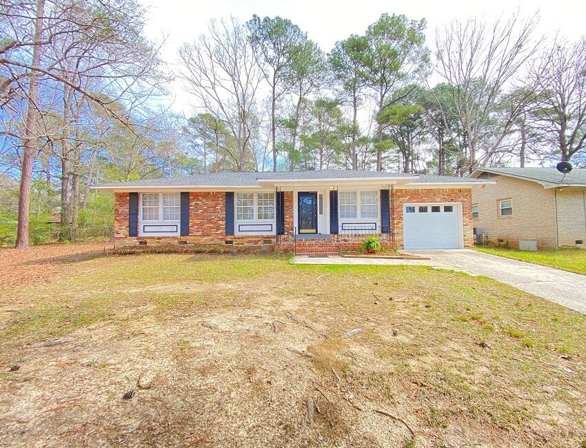 320 Vincenne Road Columbia, SC 29212 - Photo 1 of 17 Front