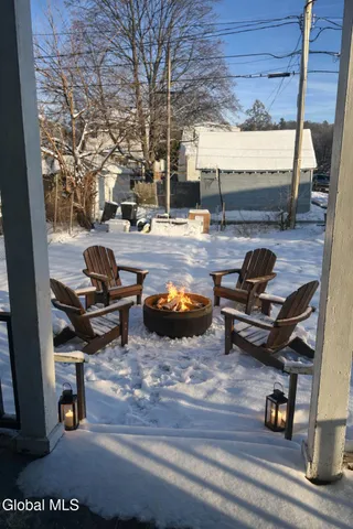 $1,800 | 312 5th Avenue, Unit 1, Troy, NY 12182