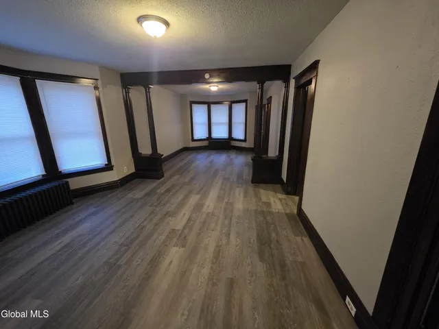 $1,800 | 312 5th Avenue, Unit 1, Troy, NY 12182