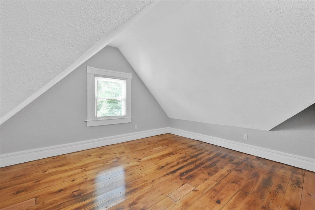 288 St James Avenue Springfield, MA 01109 - Photo 37 of 41