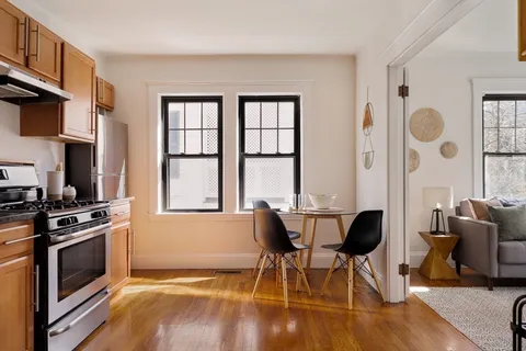 $540,000 | 10 Washington Avenue, Unit 2, Waltham, MA 02453