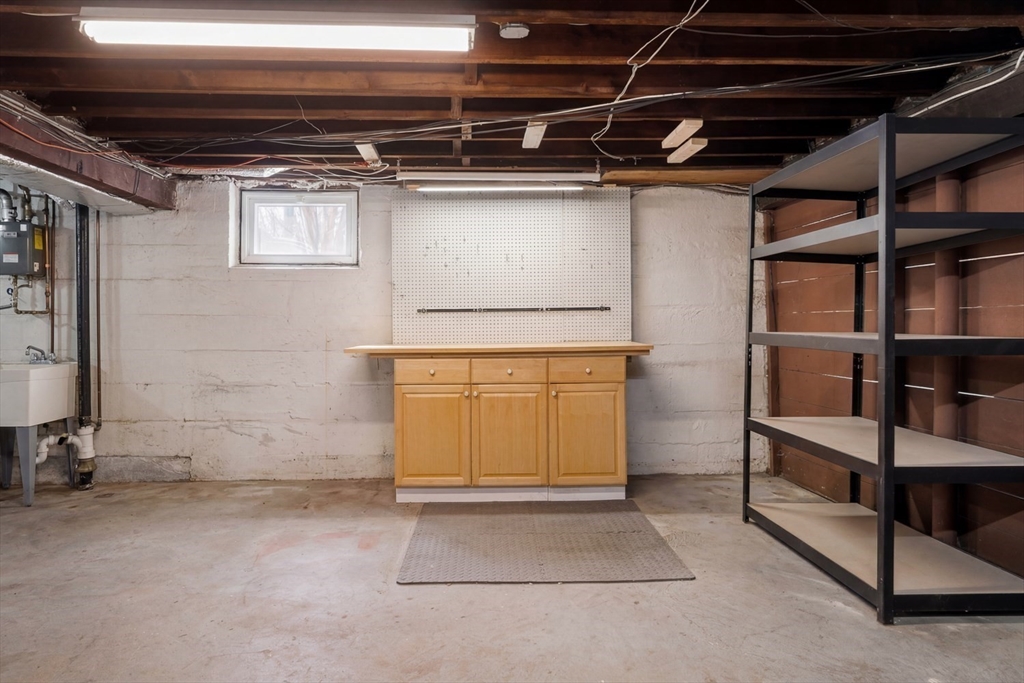10 Washington Avenue, Unit 2 Waltham, MA 02453 - Photo 23 of 26 a view of utility room