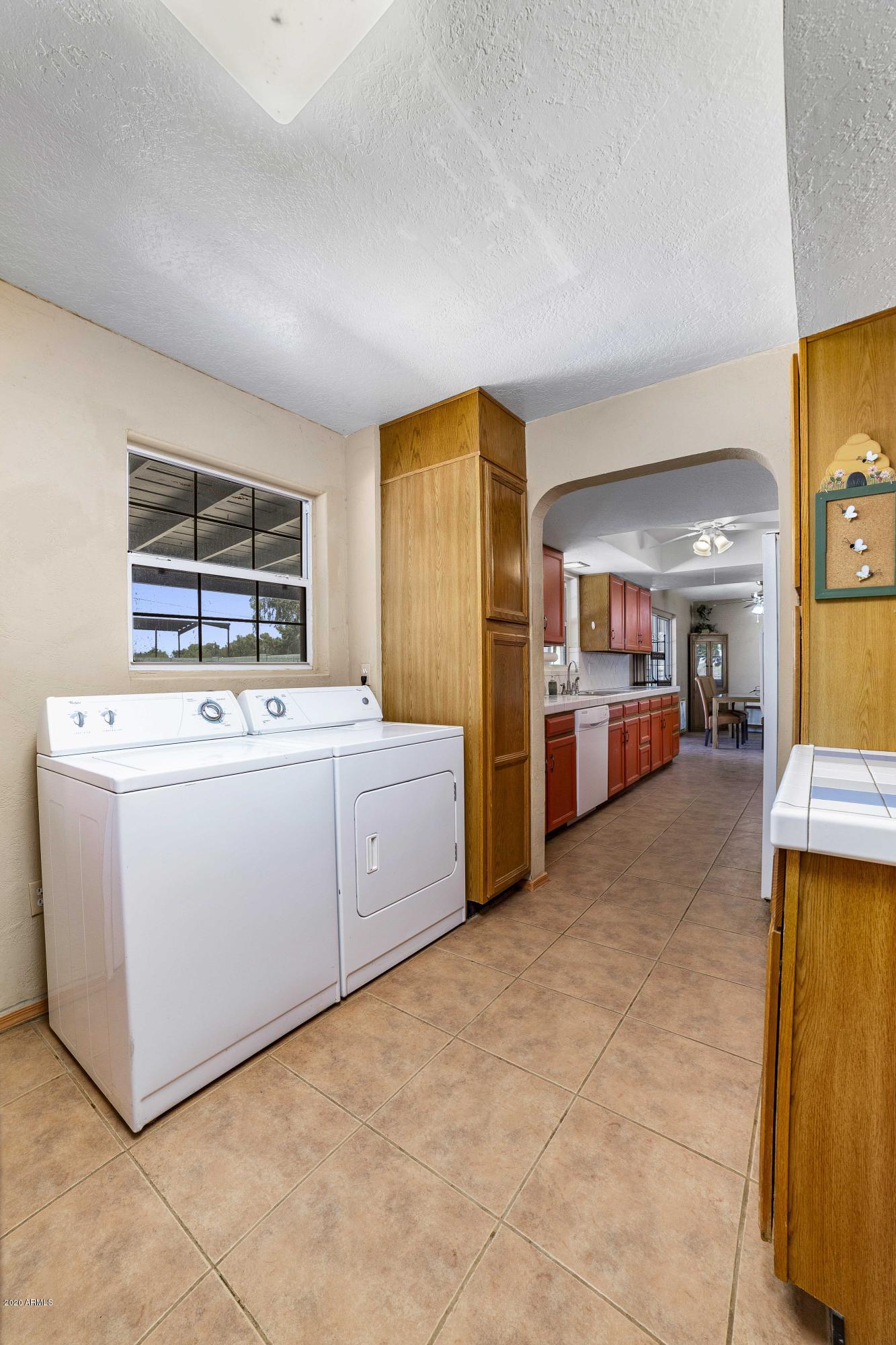 16838 South Higley Road Gilbert, AZ 85295 - Photo 18 of 50 Laundry Room