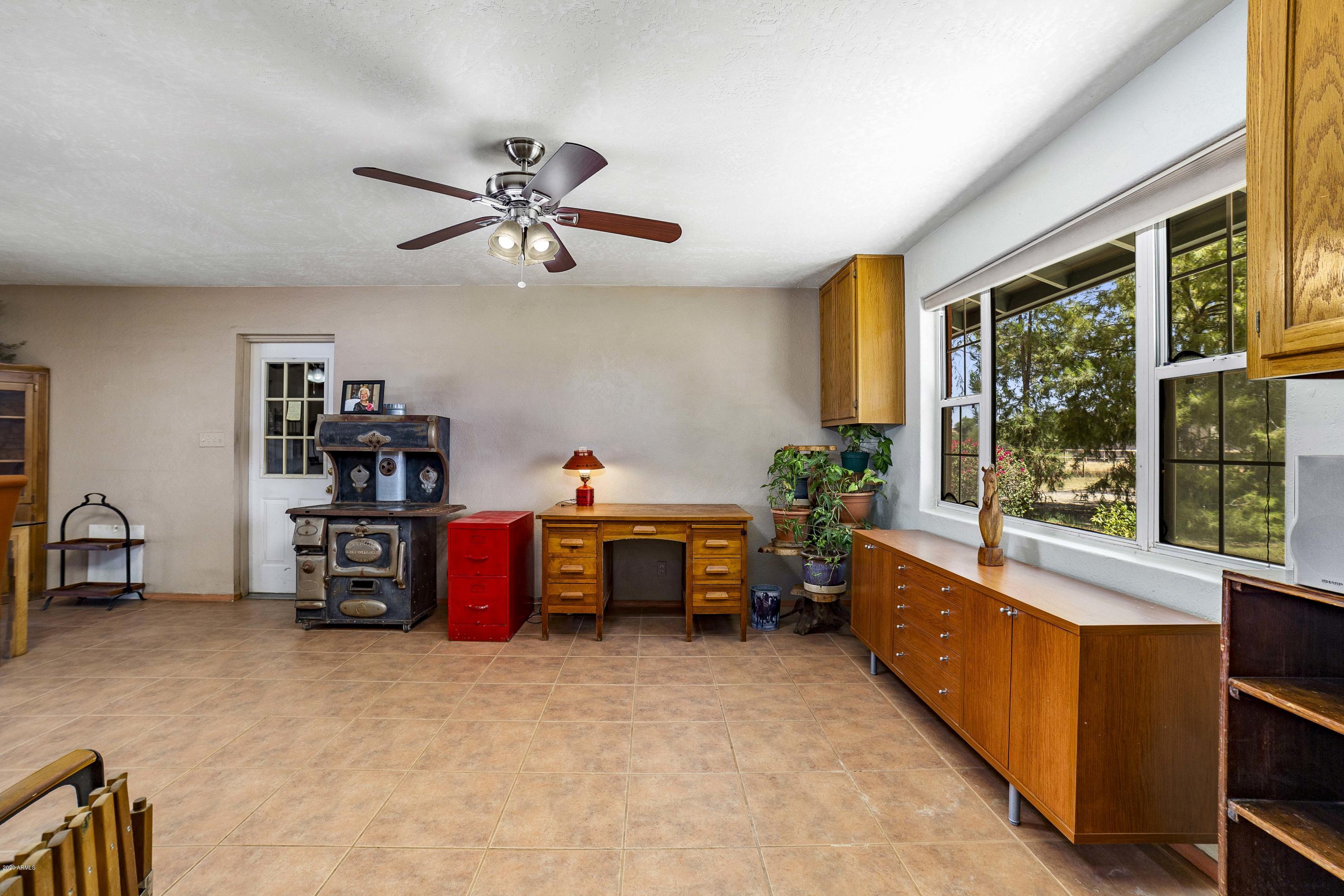 16838 South Higley Road Gilbert, AZ 85295 - Photo 10 of 50 Great Room