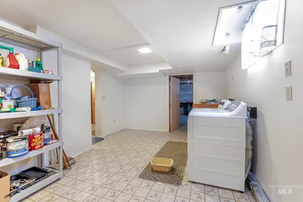 $380,000 | 28572 Hyde Street, Bruneau, ID 83604