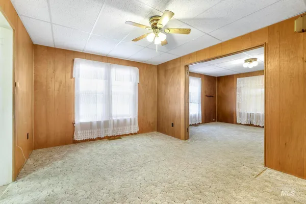 $380,000 | 28572 Hyde Street, Bruneau, ID 83604