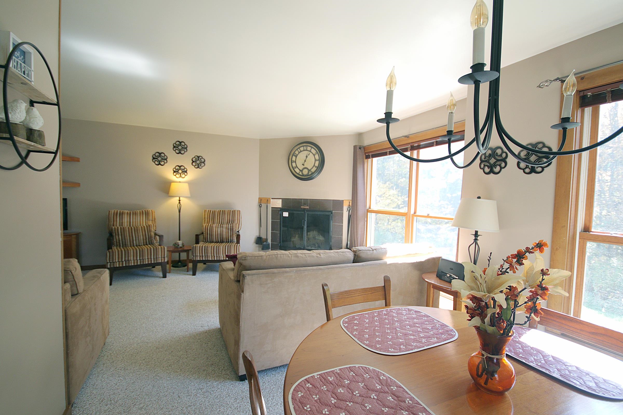 536 East Mountain Road, Unit 79 Killington, VT 05751 - Photo 12 of 16 Gallery Image 12