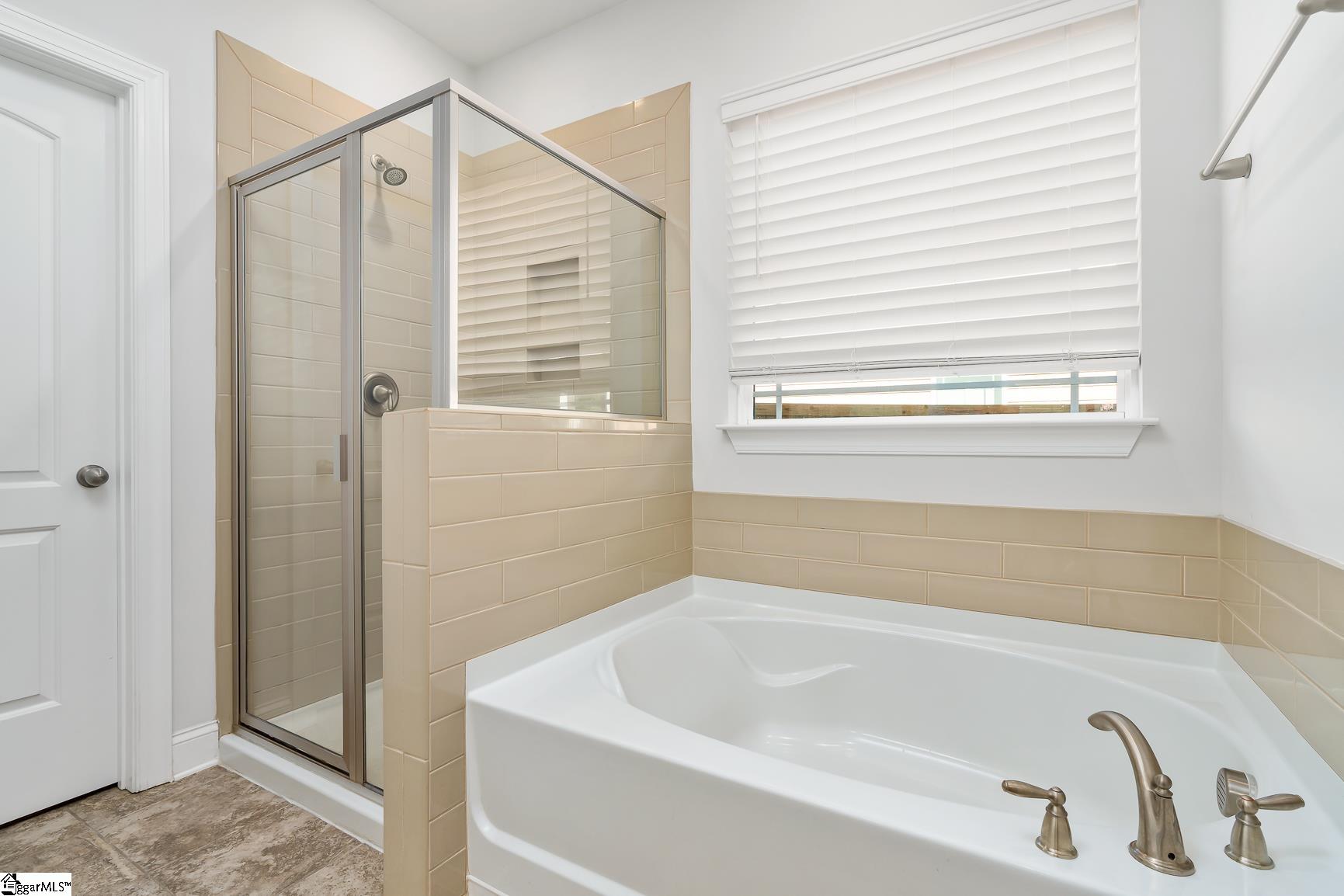 28 Arnold Mill Road Simpsonville, SC 29680 - Photo 18 of 32 Gallery Image 18