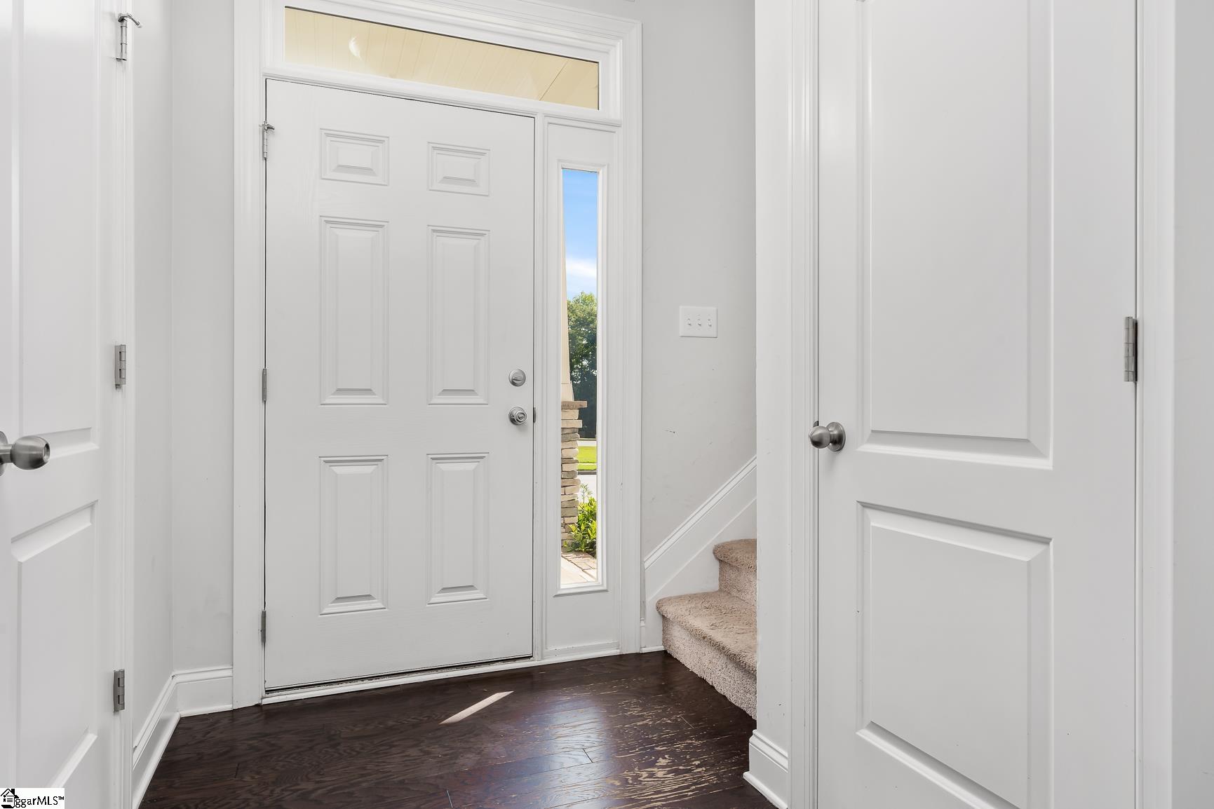 28 Arnold Mill Road Simpsonville, SC 29680 - Photo 4 of 32 Gallery Image 4