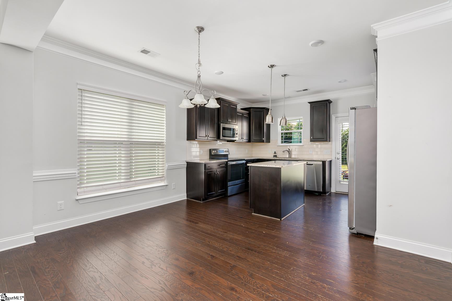 28 Arnold Mill Road Simpsonville, SC 29680 - Photo 8 of 32 Gallery Image 8