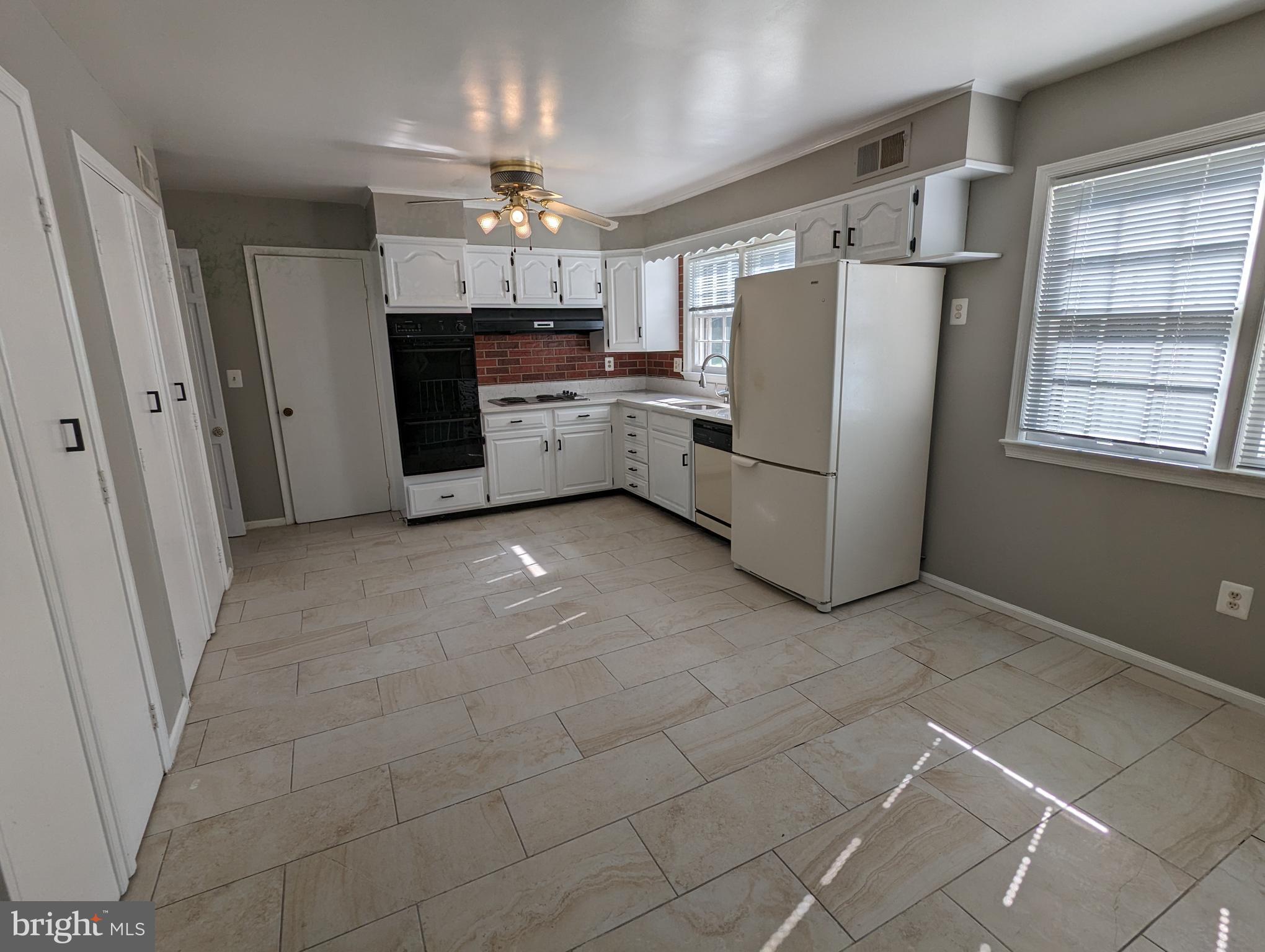 14112 Rippling Brook Drive Silver Spring, MD 20906 - Photo 5 of 30 ceramic floor