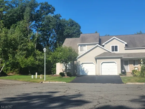 $395,000 | 10 Wind Meadow Trail, Hamburg, NJ 07419