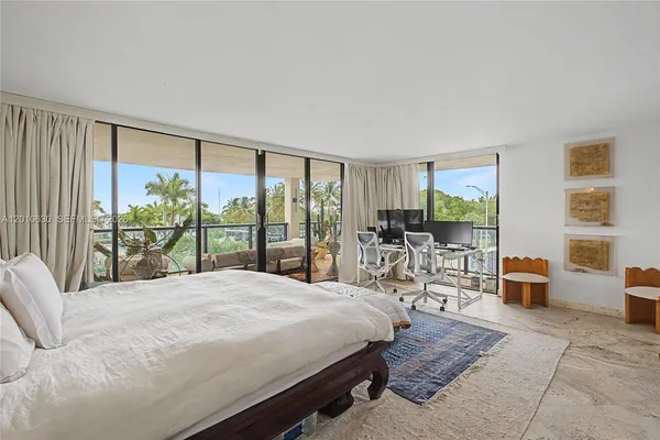 $10,000 | 2575 South Bayshore Drive, Unit 4A, Miami, FL 33133