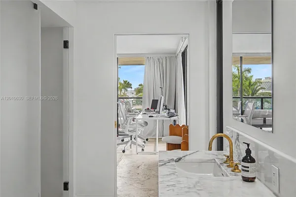 $10,000 | 2575 South Bayshore Drive, Unit 4A, Miami, FL 33133
