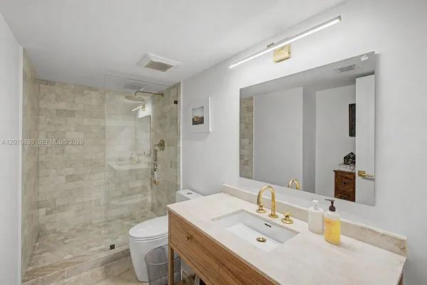 $10,000 | 2575 South Bayshore Drive, Unit 4A, Miami, FL 33133
