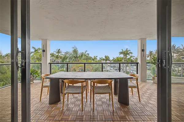 $10,000 | 2575 South Bayshore Drive, Unit 4A, Miami, FL 33133