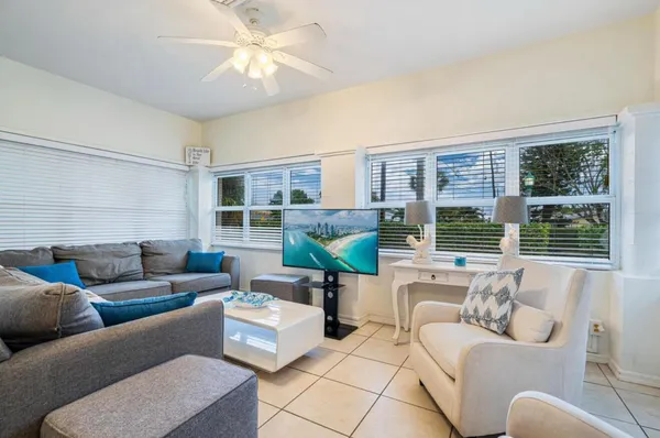 $6,000 | 5301 North Flagler Drive, West Palm Beach, FL 33407