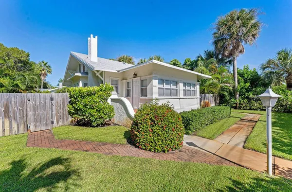 $6,000 | 5301 North Flagler Drive, West Palm Beach, FL 33407