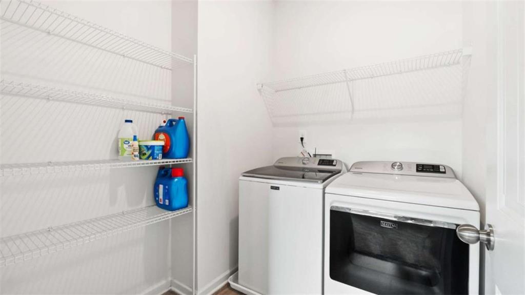 13 Maycroft Court Rome, GA 30161 - Photo 20 of 28 a utility room with dryer and washer