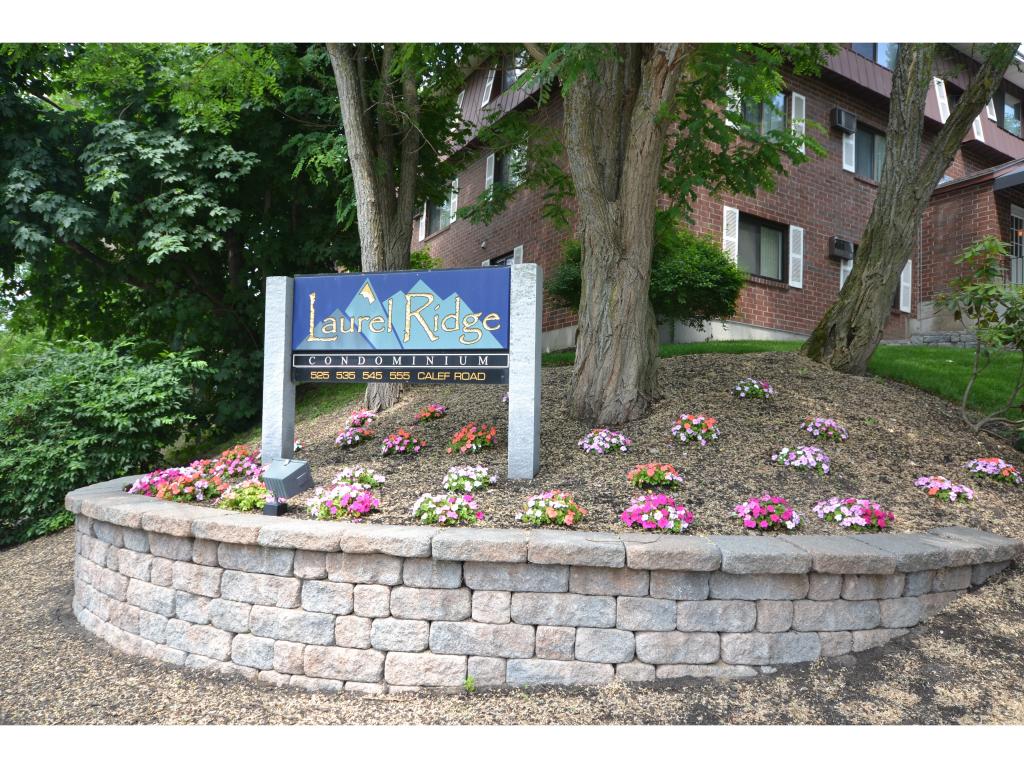 525 Calef Road, Unit 16 Manchester, NH 03103 - Photo 2 of 20