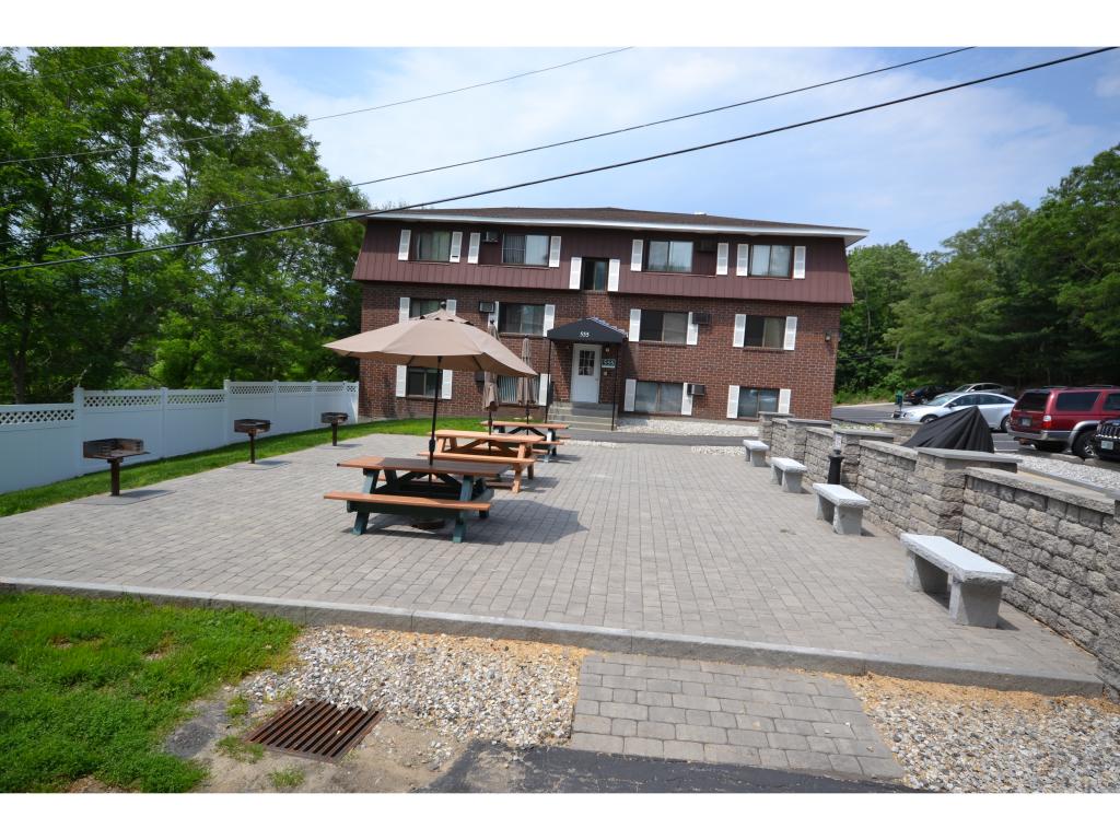 525 Calef Road, Unit 16 Manchester, NH 03103 - Photo 3 of 20
