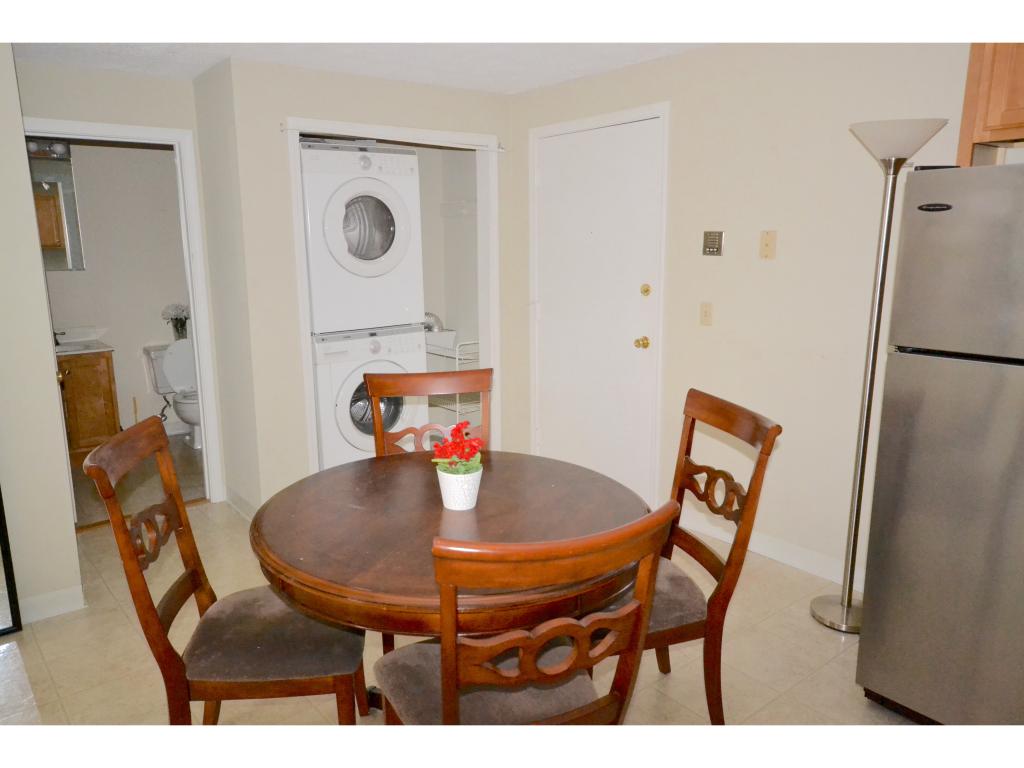525 Calef Road, Unit 16 Manchester, NH 03103 - Photo 10 of 20