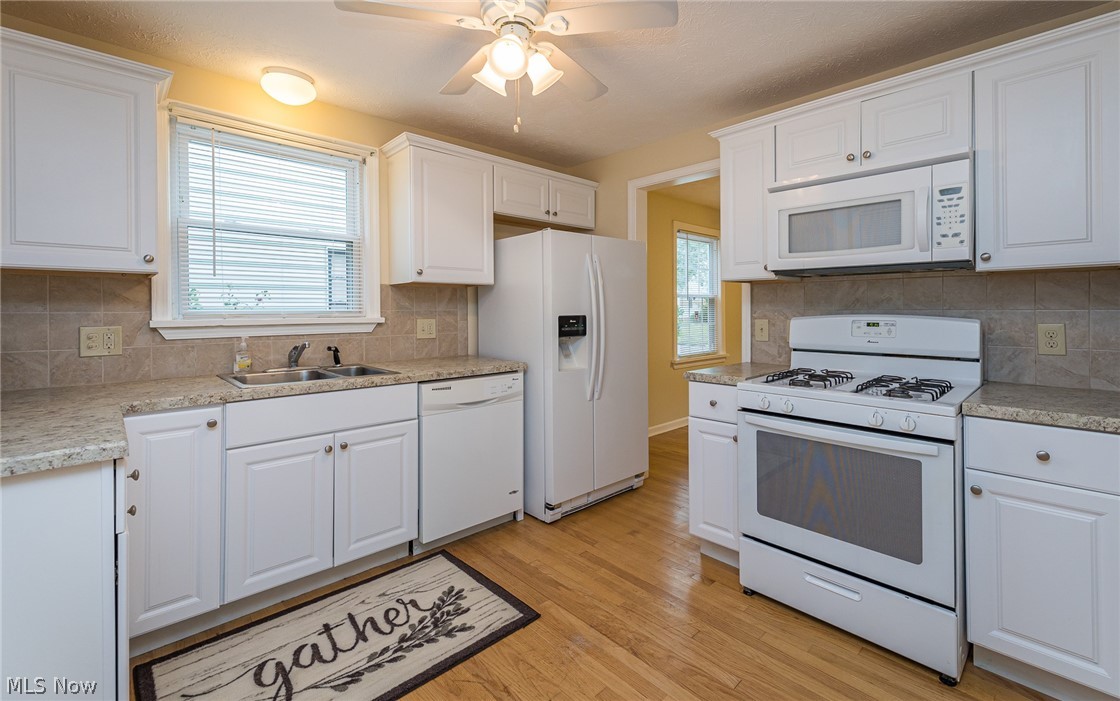 3702 Pennington Road Cleveland, OH 44120 - Photo 8 of 24