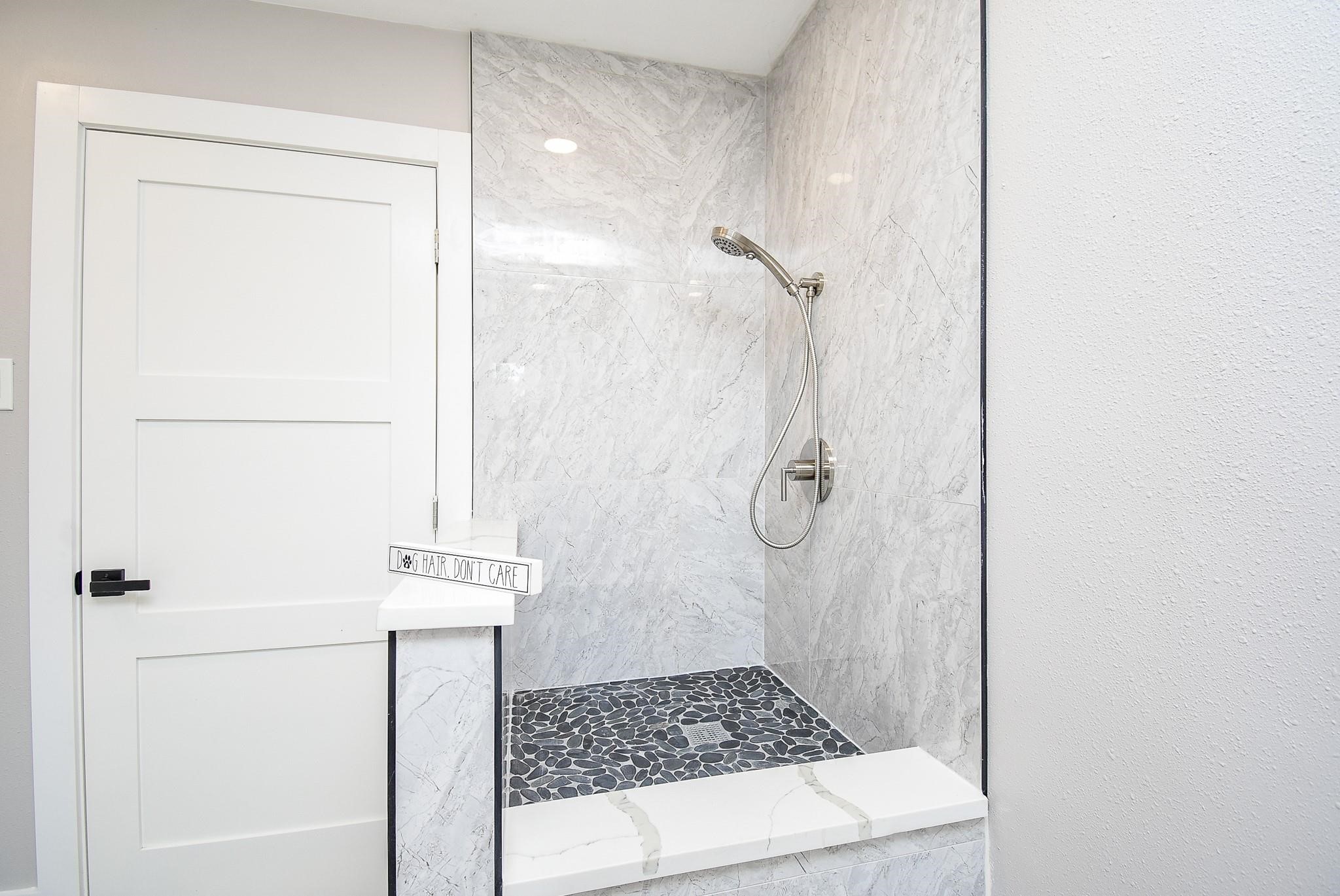 7618 Highmeadow Drive Houston, TX 77063 - Photo 35 of 48 a bathroom with a shower
