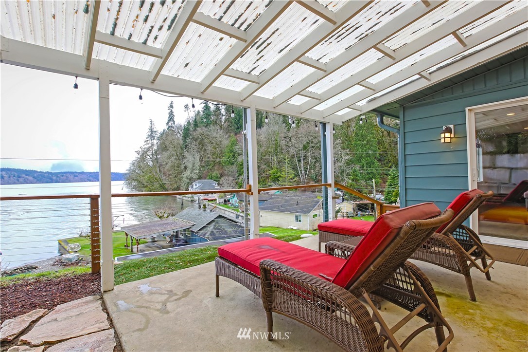 8971 Southeast Fragaria Road Port Orchard, WA 98367 - Photo 18 of 39 Gallery Image 18
