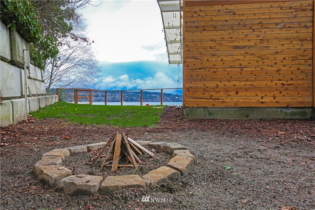 8971 Southeast Fragaria Road Port Orchard, WA 98367 - Photo 21 of 39 Gallery Image 21