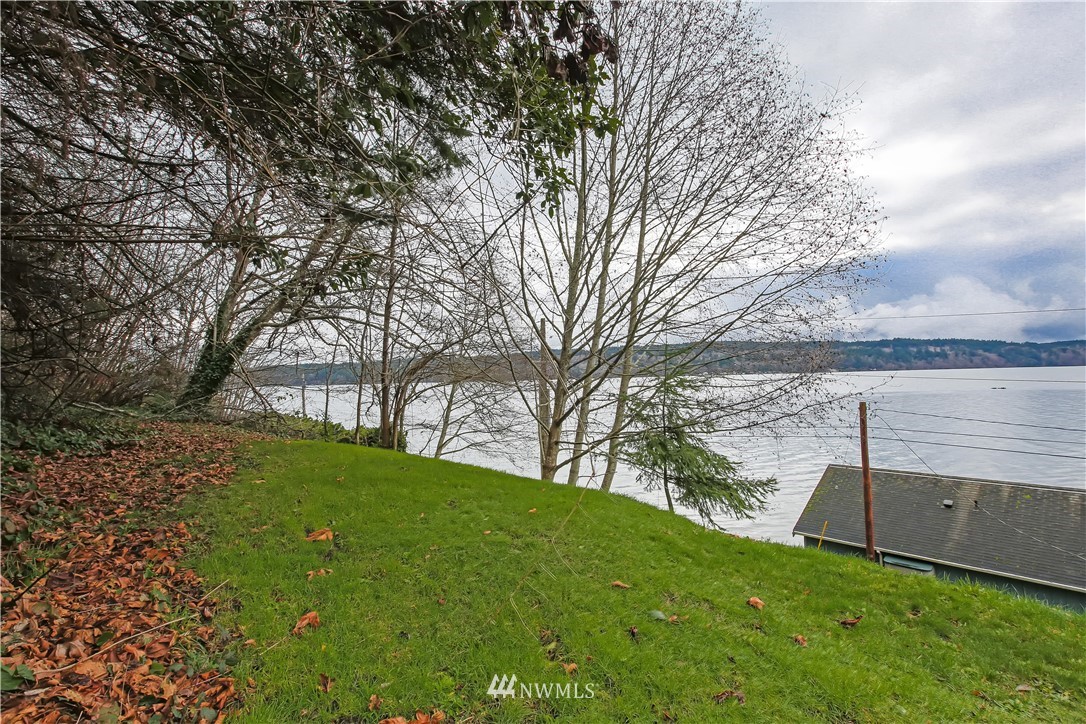 8971 Southeast Fragaria Road Port Orchard, WA 98367 - Photo 22 of 39 Gallery Image 22
