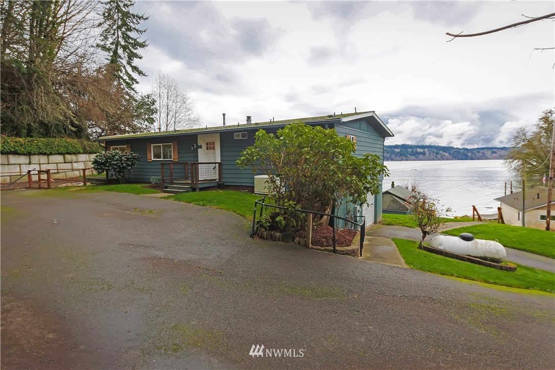 8971 Southeast Fragaria Road Port Orchard, WA 98367 - Photo 29 of 39 Gallery Image 29