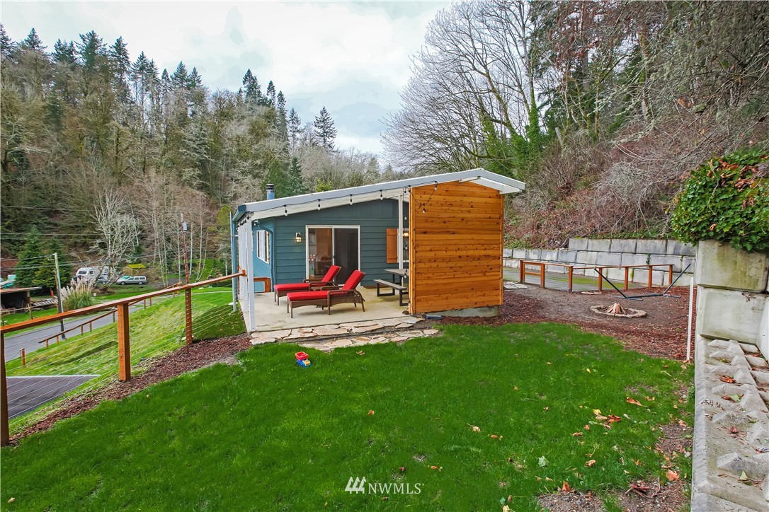 8971 Southeast Fragaria Road Port Orchard, WA 98367 - Photo 30 of 39 Gallery Image 30