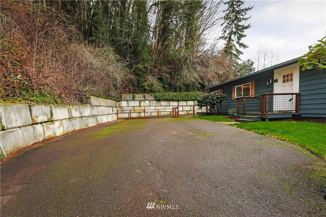8971 Southeast Fragaria Road Port Orchard, WA 98367 - Photo 31 of 39 Gallery Image 31