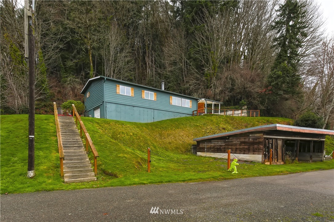 8971 Southeast Fragaria Road Port Orchard, WA 98367 - Photo 37 of 39 Gallery Image 37