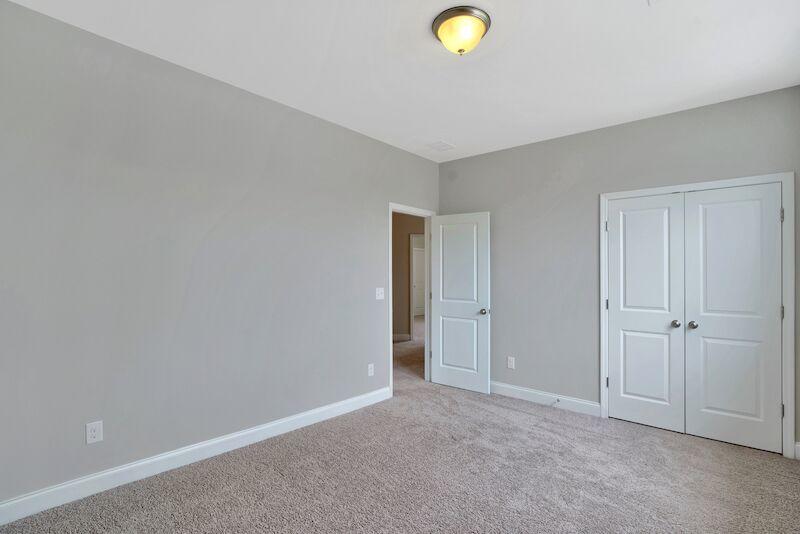 564 Pendleton Drive Moncks Corner, SC 29461 - Photo 18 of 34 oIYMwd5w