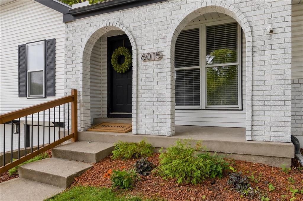 6015 Hauser Street Shawnee, KS 66216 - Photo 2 of 34