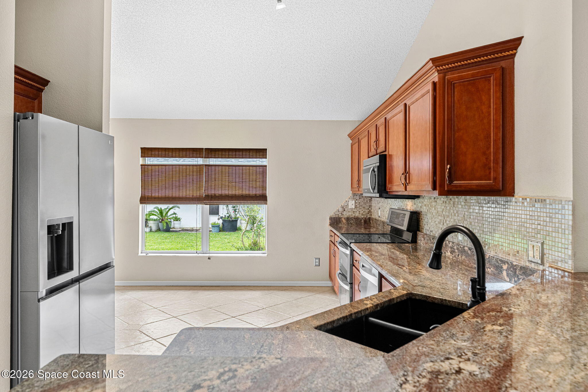 4741 Decatur Circle Melbourne, FL 32934 - Photo 15 of 45 Granite countertops