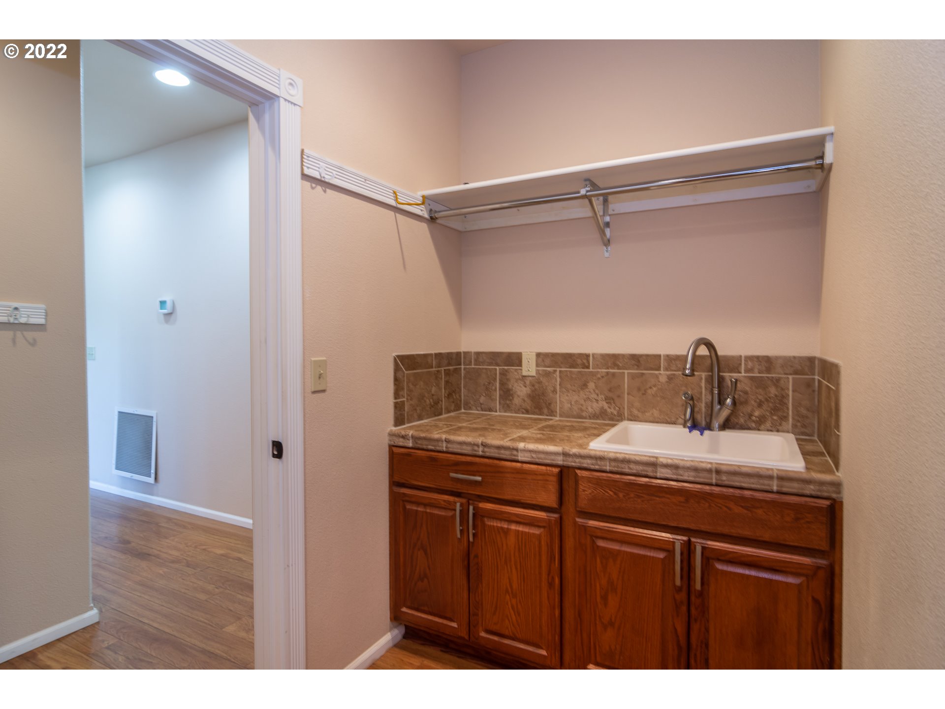 1946 Innsbrook Court Sutherlin, OR 97479 - Photo 17 of 32 Gallery Image 17