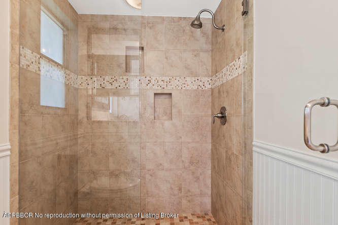 1371 Lands End Road Lantana, FL 33462 - Photo 7 of 39 a bathroom with a shower