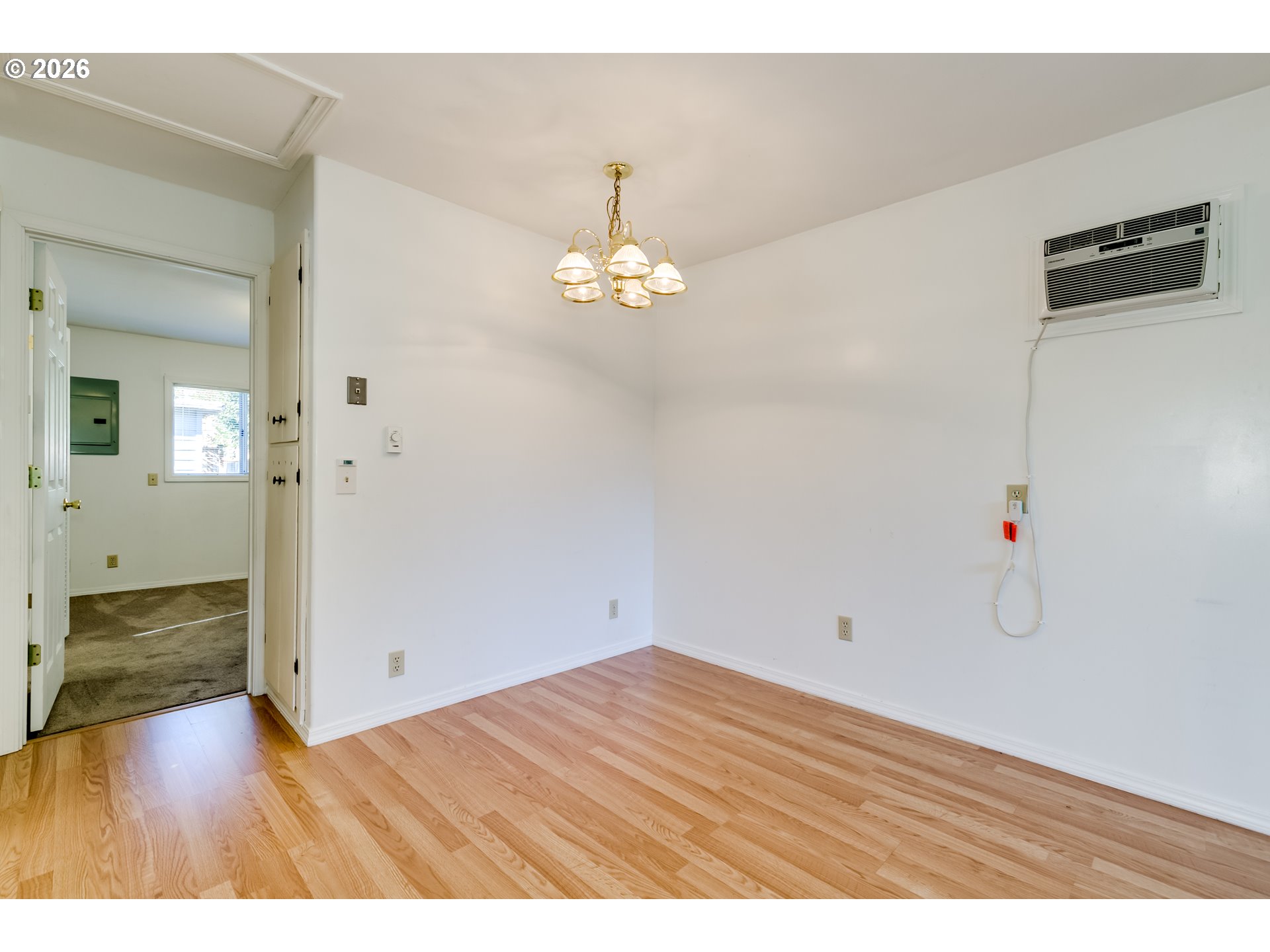 1566 Laura Street Springfield, OR 97477 - Photo 33 of 38